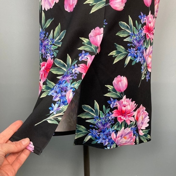 ASOS Maternity Deep Plunge Dark Romantic Floral Bodycon Strappy Midi Dress Sz 14 - Picture 2 of 11